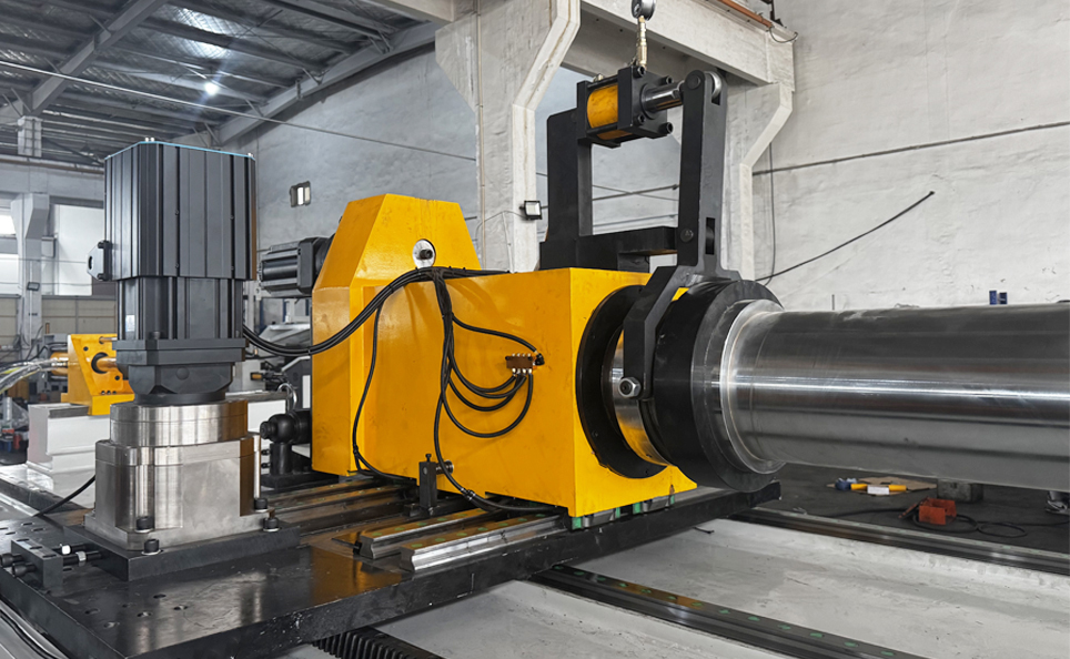 Mașină de îndoit țevi complet automată din seria L CNC cu control servo-hidraulic